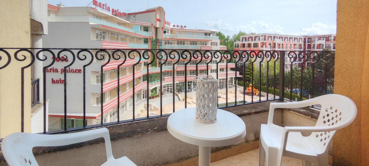 ساني بيتش Royal Sun Apartments المظهر الخارجي الصورة